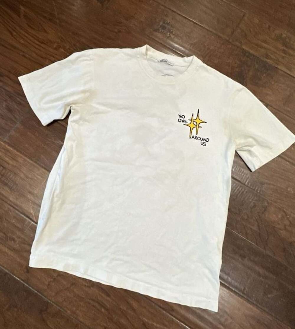 Zara No One Around Us Graphic T-Shirt Size M White